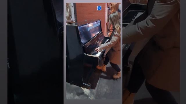 Piano Grechka - April #piano #playpiano🎹 #klavier #dress #Yamaha #рояль #фортепиано #пианино смотреть онлайн