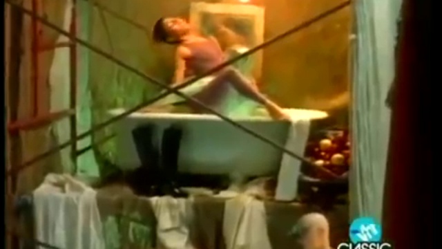 Laura Branigan - Self Control смотреть онлайн