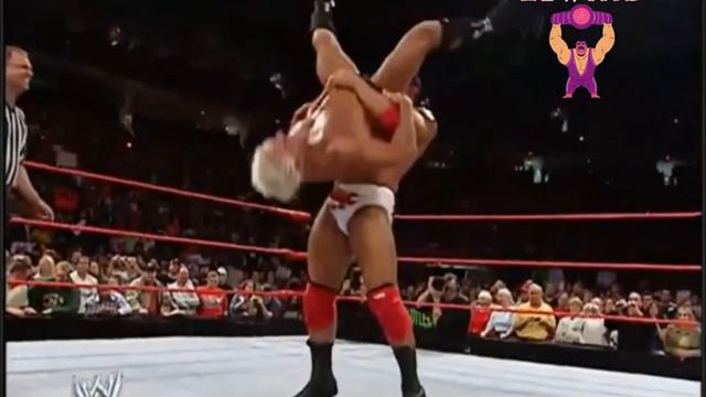 Batista Breaks HHH's Sledgehammer!! Batista vs Ric Flair - Raw Mar 07, 2005 - Wrestling Rewind смотреть онлайн