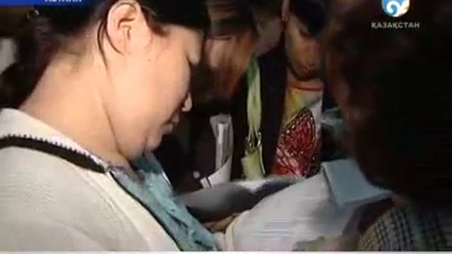 С дипломом, но без работы смотреть онлайн