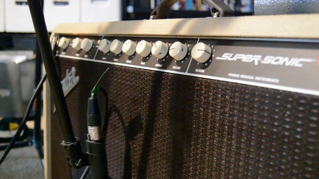 Reverb Shootout: Accutronics vs MOD - Fender Supersonic 22 смотреть онлайн
