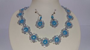 Бисероплетение.   Украшение из бисера. Ожерелье . Сережки. Подвеска. Пошаговый МК .