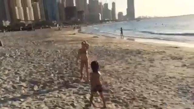 Дубай.2 часть.Евочка.Видео.Не хочу спать.! смотреть онлайн