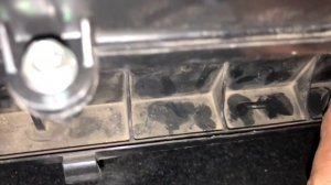 Замена салонного воздушного фильтра УАЗ Патриот