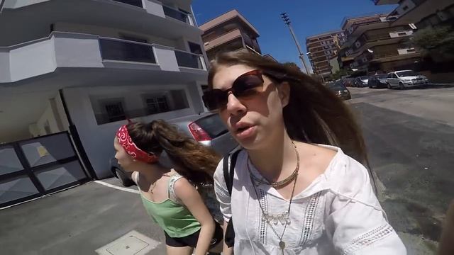 ITALY♡ дикий пляж, извращенцы в поезде, фотосессия в купальнике, восторг и счастье | NASTYA SMI смотреть онлайн