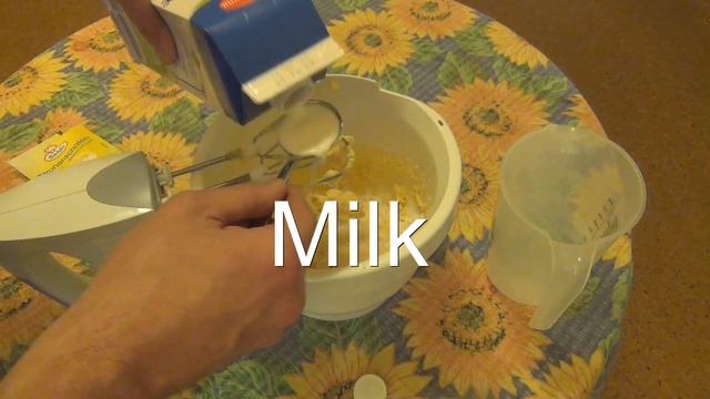 Hand Mixer Bosch MFQ3530/04 . We make Pie смотреть онлайн