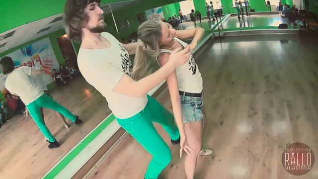 Artem Vilkov & Anna Kolodkina | ZOUK demo | Tomsk 2016 смотреть онлайн