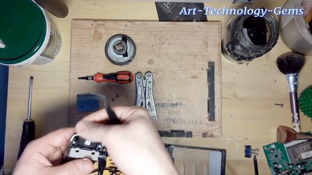 Как произвести тех обслуживание машинки для стрижки PHILIPS HC5100 15 часть 1 не полная разборка смотреть онлайн