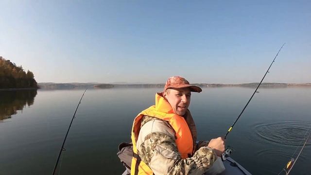 Рыбалка на Чебаркуле. Сначала было весело потом страшно!!! смотреть онлайн