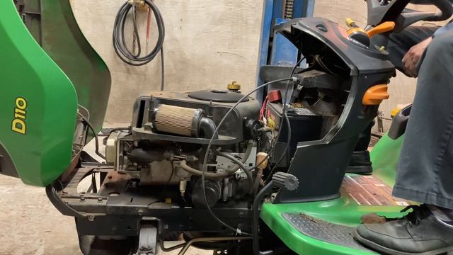 Can I Salvage The WORST John Deere Ever Made? смотреть онлайн