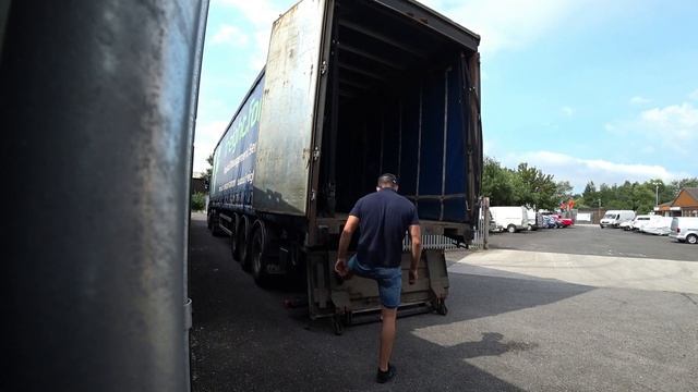 Адский день Разгрузка вручную 23 паллеты. смотреть онлайн