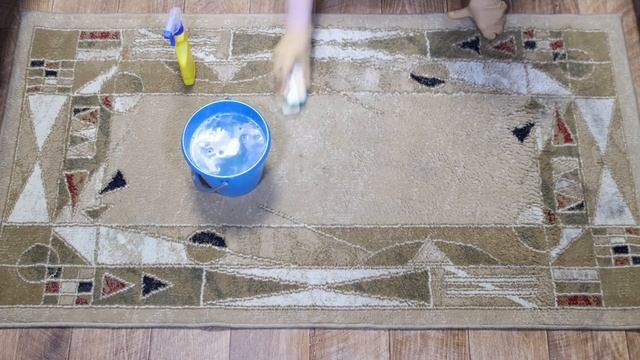 Ковер хотела выбросить, но нашла средство, которое очистило всю грязь, пыль, сажу! Ковер как новый! смотреть онлайн