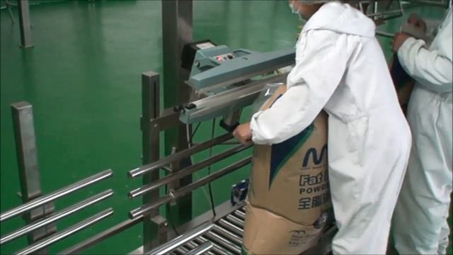 Линия для фасовки удобрений в полиэтиленовые мешки дозами до 50 кг смотреть онлайн