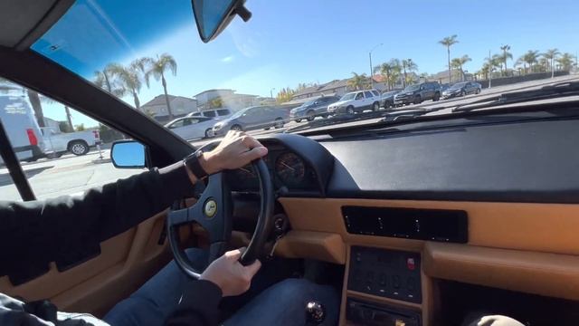 1990 Ferrari Mondial t Cabriolet - Driving Video 2 смотреть онлайн