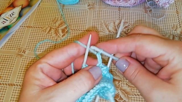 Что вяжу из Дивы Омбре Батик . Узор шишечки 2 способа. смотреть онлайн