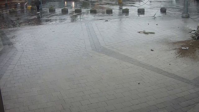 В Одессе упал башенный кран смотреть онлайн