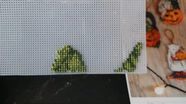 Обзор набора от ф. Letistitch L8008. Первые крестики, готовая игрушка. смотреть онлайн