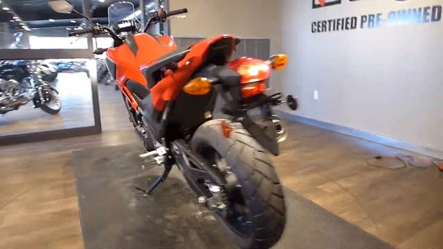 2015 Honda NC 700X, Red смотреть онлайн