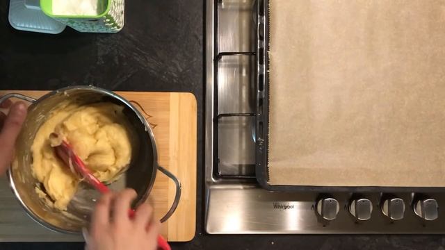 Шоколадные эклеры / Как приготовить заварное тесто / Как приготовить эклеры / Французкие профитроли смотреть онлайн