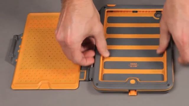 Как одеть и снять чехол для айпад мини ProGear Vault смотреть онлайн