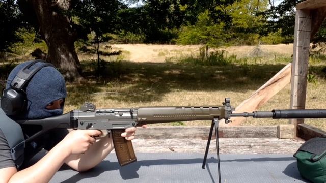 Sig 550 Suppressed shooting смотреть онлайн