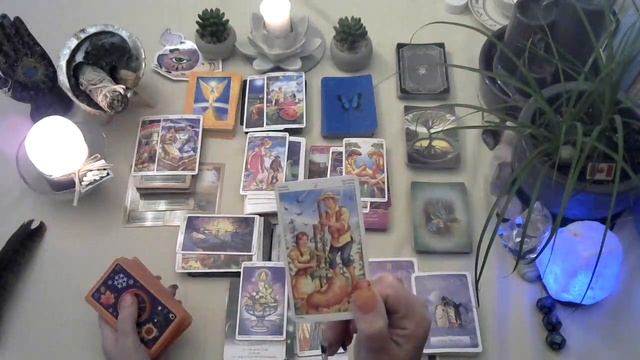 ⭐Gigi Hadid Astrology tarot reading May 2023 The past ❤ walks out of the shadows into the light смотреть онлайн