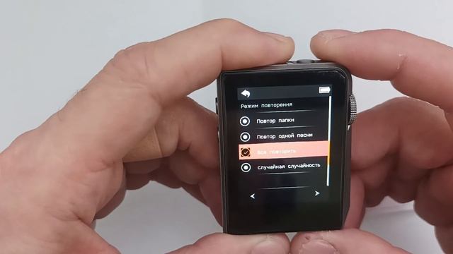 Плеер Ruizu A58 новая модель с Bluetooth и своей памятью 16 Гб. смотреть онлайн