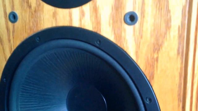 Infinity Kappa 8.2i, Luxman M-05 and C-05, Shanling SCD-T200 смотреть онлайн