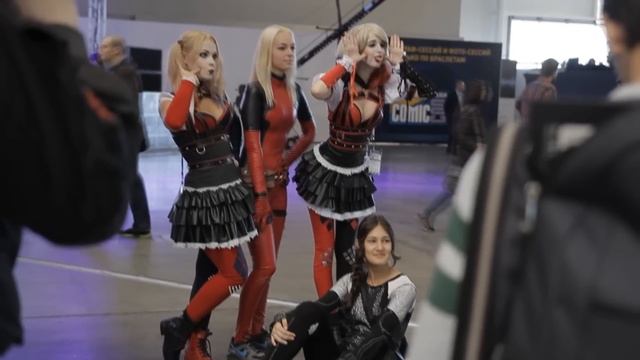 ХРОНИКИ COMIC CON RUSSIA. ДЕНЬ 1. ПРЕСС-ДЕНЬ смотреть онлайн