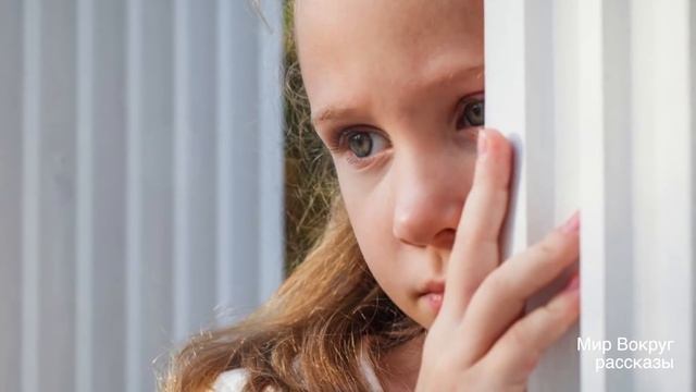 В школе учился мальчик, у которого на лице был след. Однажды тайна его детства раскрылась… смотреть онлайн