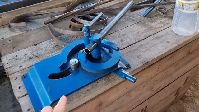 Детские работы, щи, лужи, вольер, курятник, животные, блины, хлеб - вот о чём сегодняшний ролик? смотреть онлайн