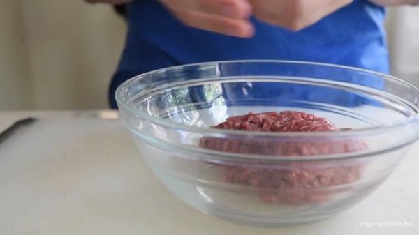The Best No Fuss Hamburger Recipe - How to Make the Best Hamburger Patty from Scratch