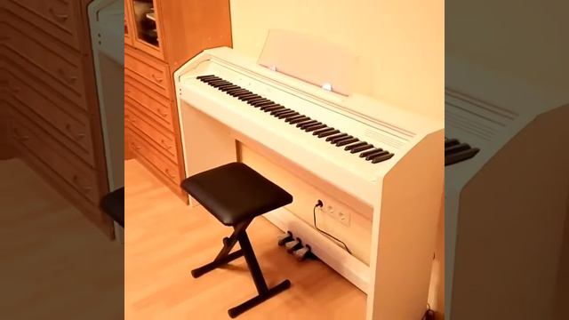 Цифровое пианино Casio PX-760 смотреть онлайн