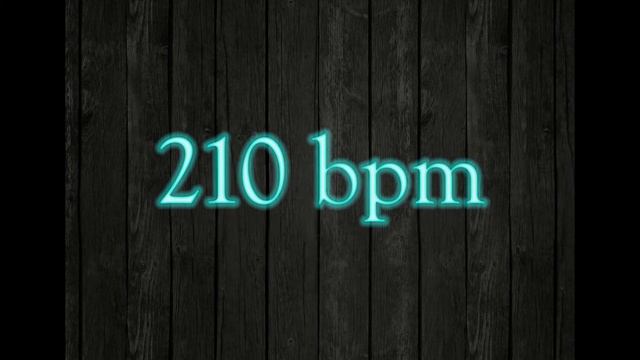 210 BPM - Simple Straight Drums Beat смотреть онлайн