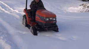 ЯПОНСКИЙ МИНИТРАКТОР  ЗИМОЙ