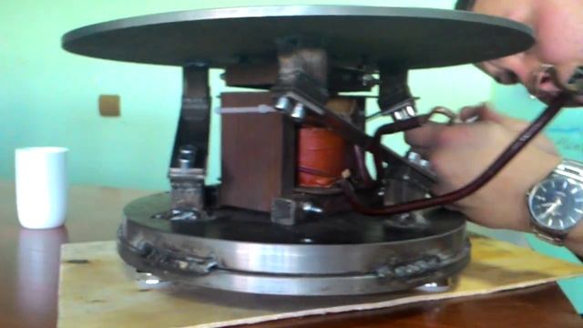 Устройство двигателя виброплощадки смотреть онлайн