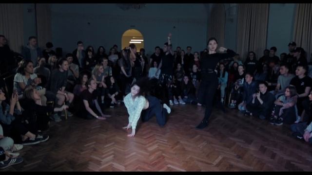 Vsevelina VS Анастасия Милан | VOGUE 1/4 | DUEL 7 смотреть онлайн