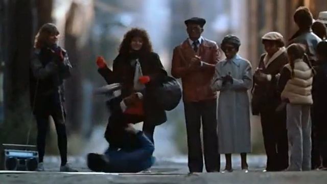 sidewalk scene flashdance смотреть онлайн