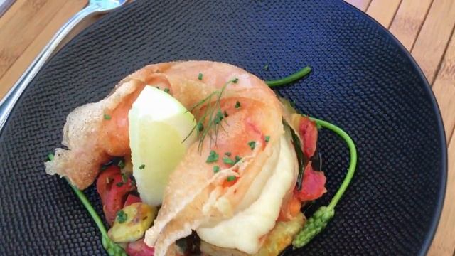 Франция/Ресторан "Ле Тревиз" возле парка "СО" в пригороде Парижа смотреть онлайн