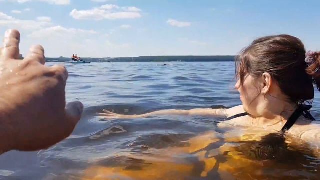 ✅DAY: КАК МЫ НА ПЛЯЖЕ ОБГОРЕЛИ #VLOG смотреть онлайн