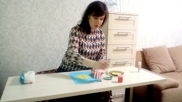 Рисуем цыпленка с помощью вилки. смотреть онлайн