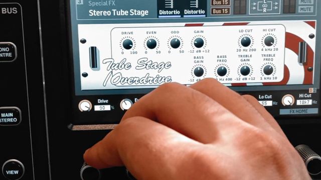 SECRET TRICK to Improve your Mixes on the Midas M32 & Behringer X32 live console смотреть онлайн