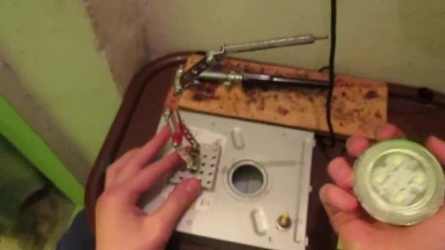 2. Как сделать настольную лампу+подставка для ручек смотреть онлайн