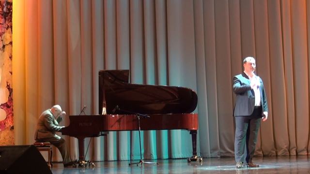 Поет Николай Григорьев. Бабаджанян Ноктюрн. смотреть онлайн