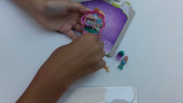 Polly Pocket - Открываем игрушку Поли Покет