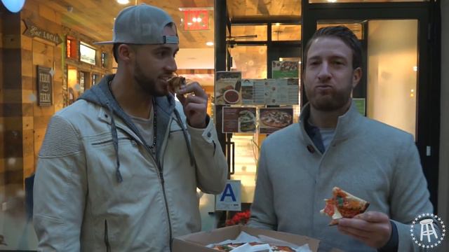Barstool Pizza Review - Stone Bridge Pizza With Special Guest George Springer смотреть онлайн