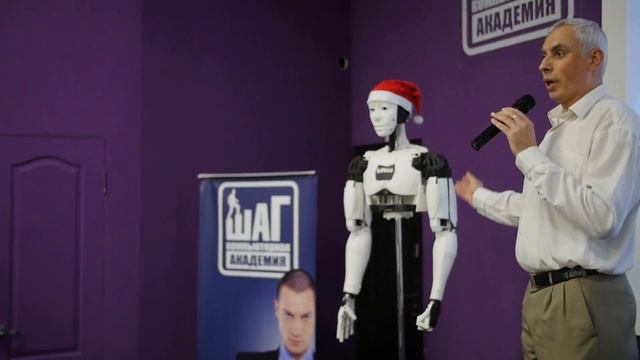 Новогодний баттл роботов | 24 декабря | Компьютерная Академия ШАГ | смотреть онлайн