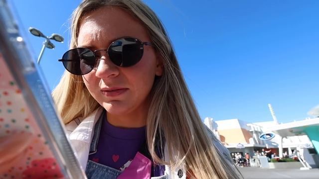 Week in my life *disney edition* 👸🏼✨🎠⎮ going to Disney for the first time, traveling, etc смотреть онлайн