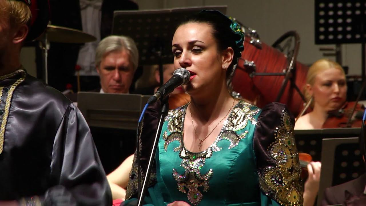 Лазоревый Цветок и Волгоградский Симфонический Оркестр - Верила, верила, верю смотреть онлайн