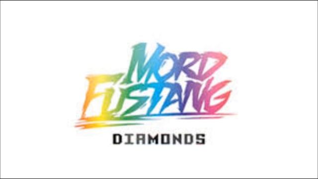 StatTrak™ Music Kit | Mord Fustang, Diamonds смотреть онлайн